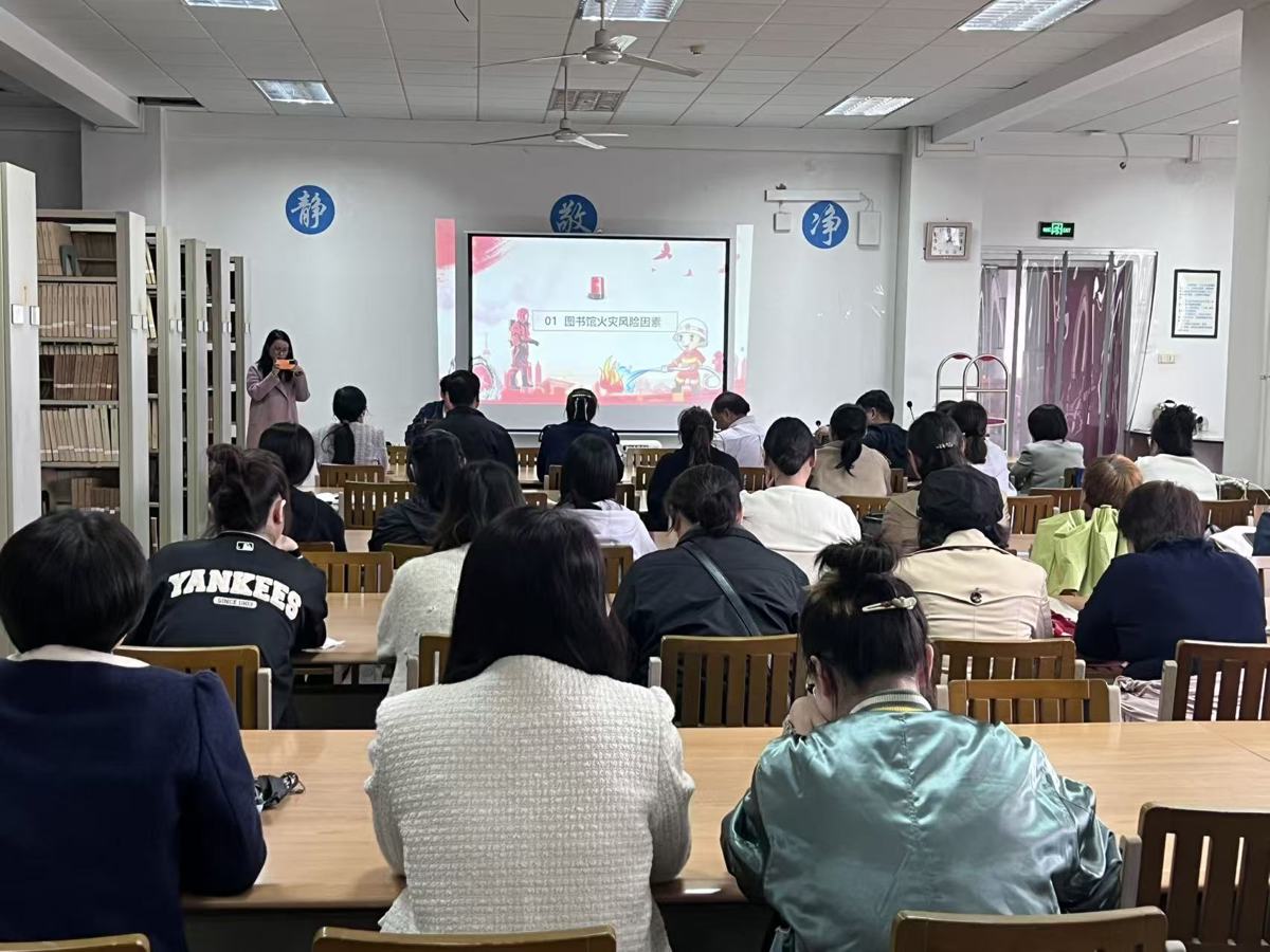 92ae4c22a4a54dddb582f4c1375f5e79.jpg 92ae4c22a4a54dddb582f4c1375f5e79.jpg